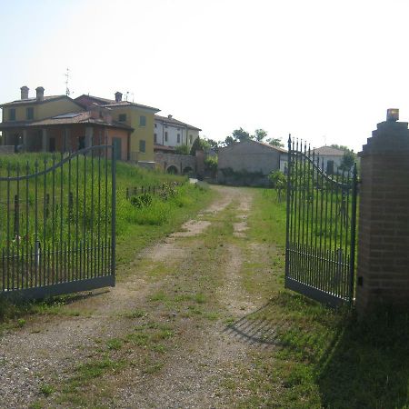 Casa In Campagna _Lori 볼타 만토바나 외부 사진